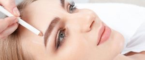 Résultat naturel en dermopigmentation des sourcils